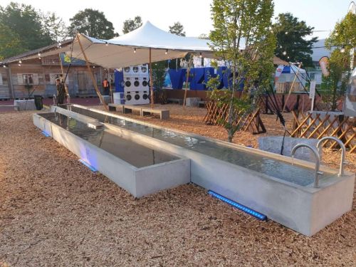 Betonbrunnentrog Spezialausführung Für Schwingfest